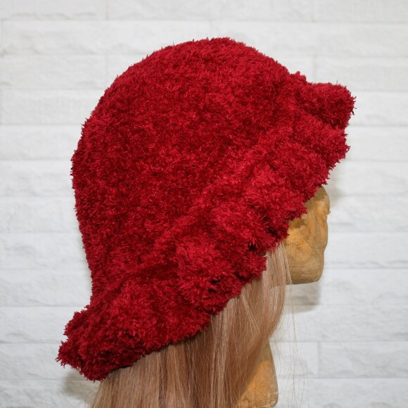 HAND CRAFTED Hat Crochet Bucket Teddy Faux Fur Winter Full Ruffle Red Burgundy - Picture 3 of 11